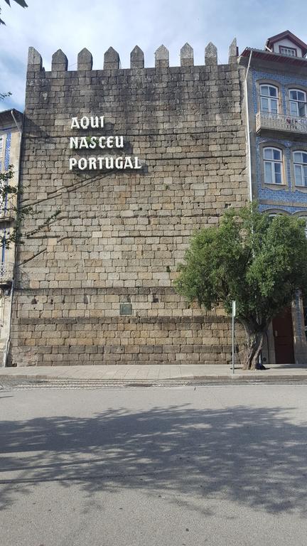Posh Residences Guimaraes Ngoại thất bức ảnh
